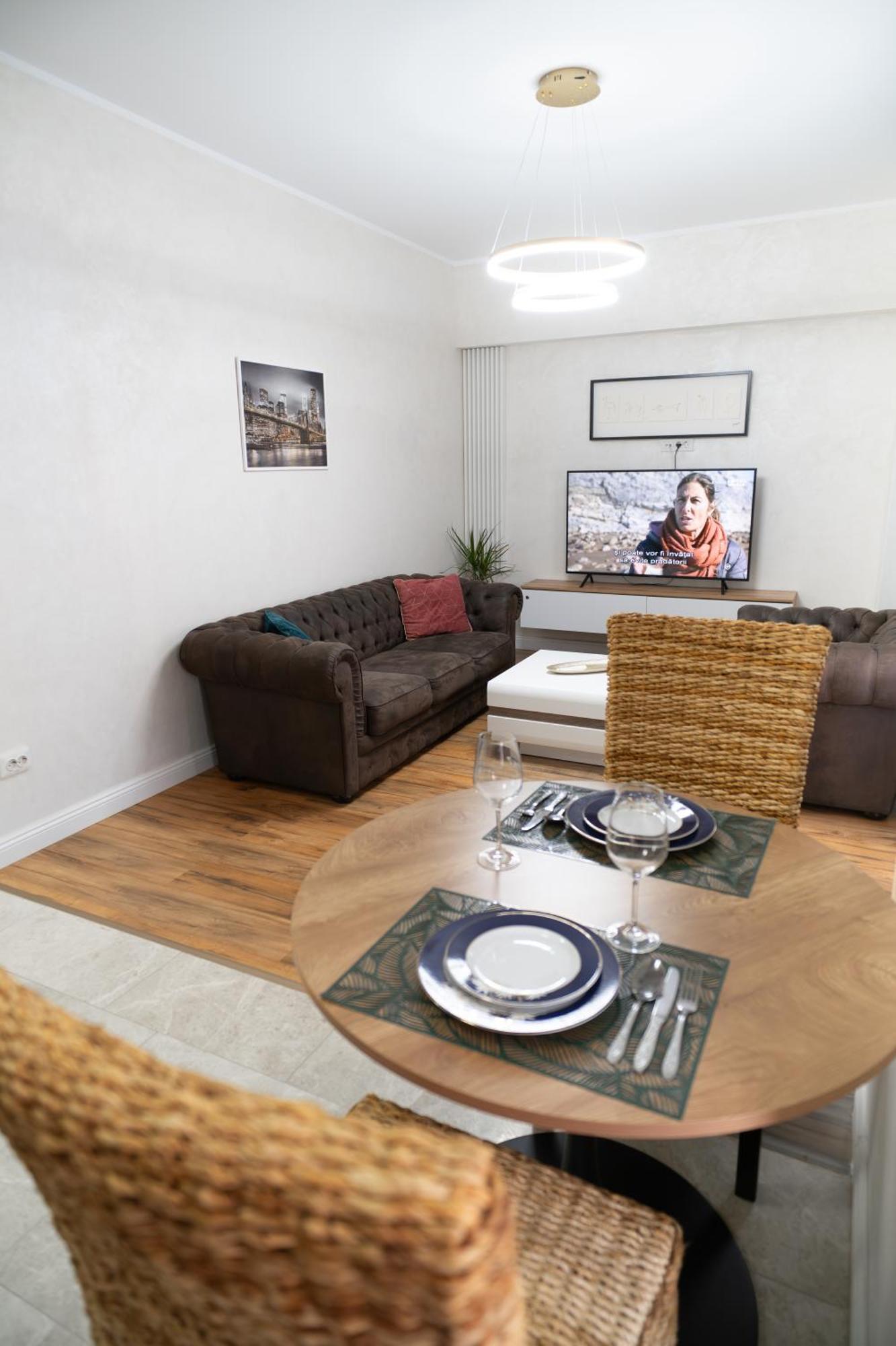 White Platan Apartment Iasi Exterior foto